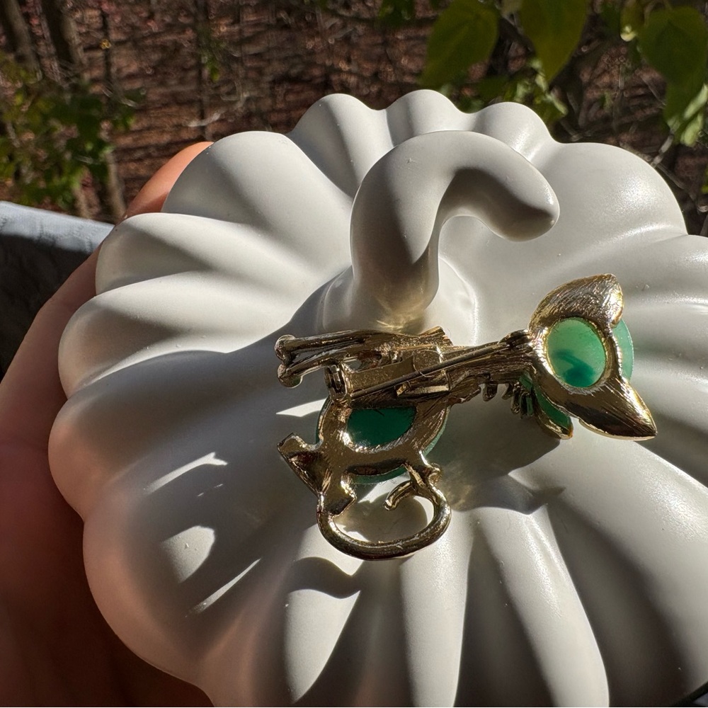 1950s Retro Vintage Cat Brooch – For Repair / Repurpose 🐈‍⬛💚 - Picture 8 of 8
